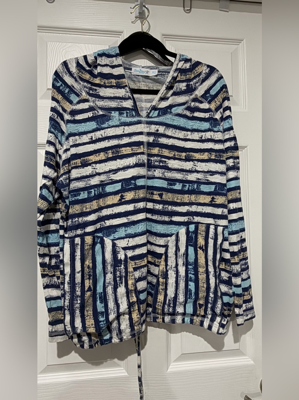 Striped Hooded Pullover Sweatshirt in Navy, Light Blue & Cream